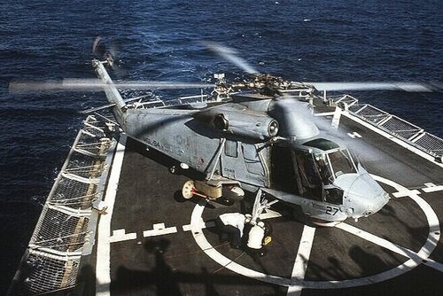 WEB2BHELIan-sh-2f-seasprite-helicopter-of-light-helicopter-anti-submarine-squadron-94-39836a